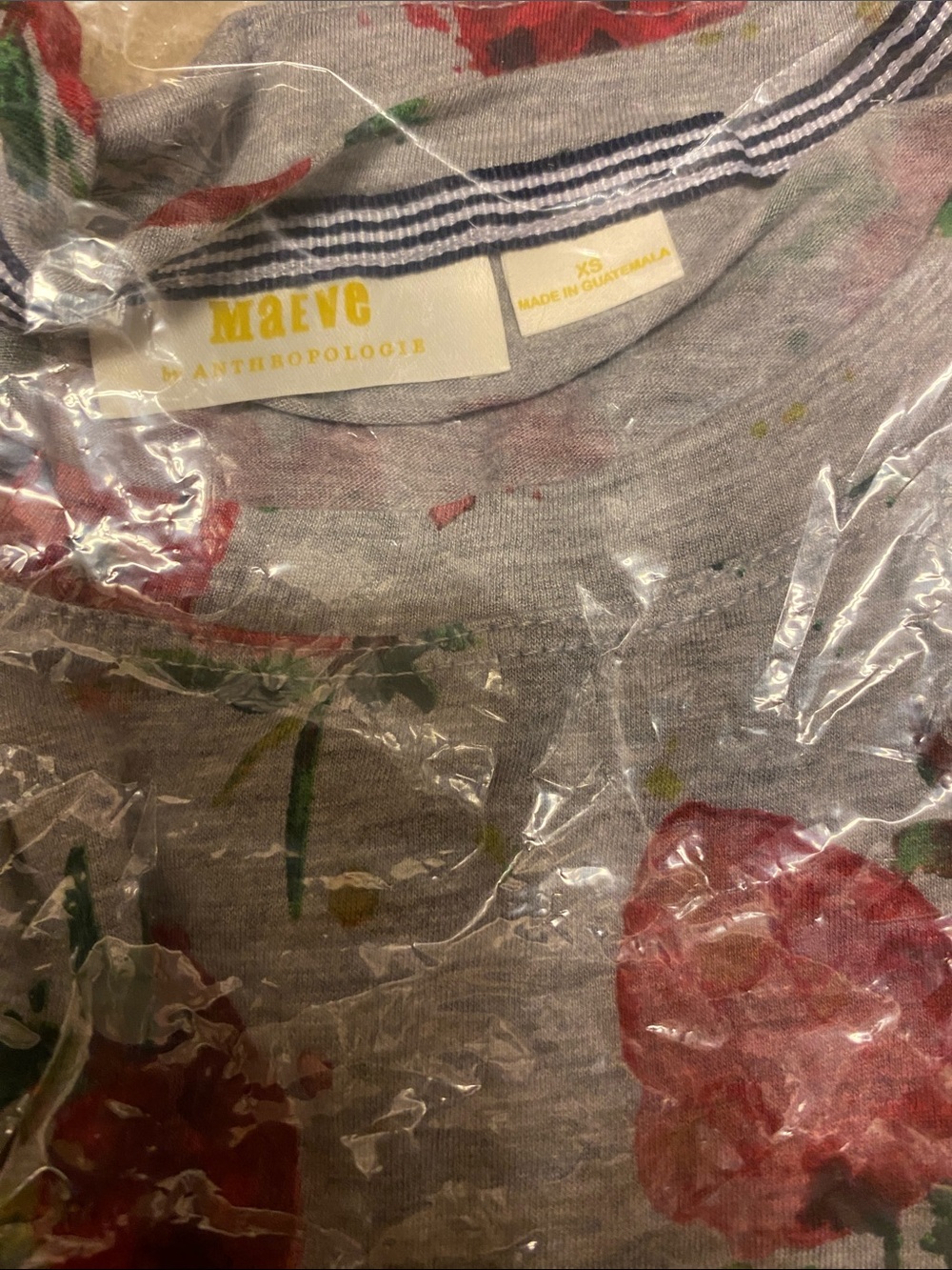Host Pick! Anthropologie Maeve Strawberry fields tee 🍓🤩 - Picture 15 of 16